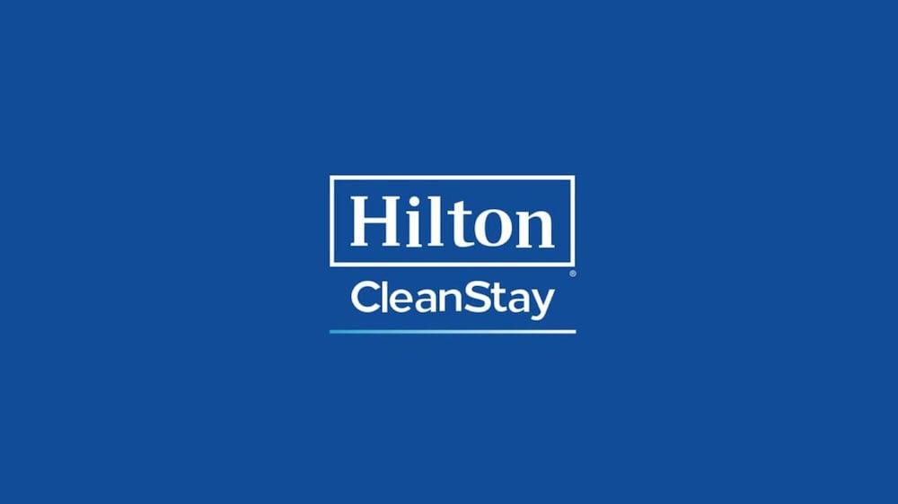 Hilton Garden Inn Юнионтаун Экстерьер фото