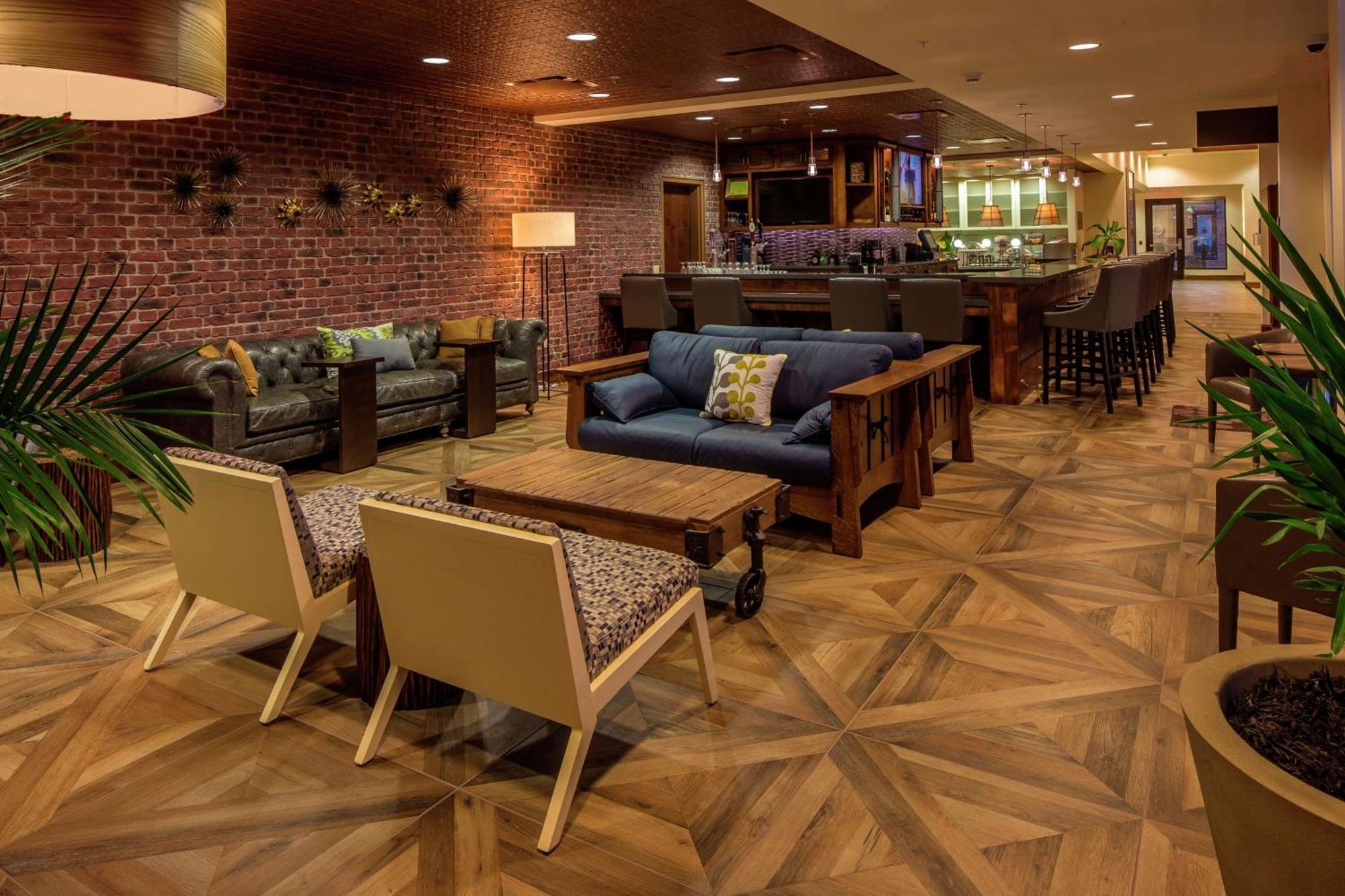Hilton Garden Inn Юнионтаун Экстерьер фото